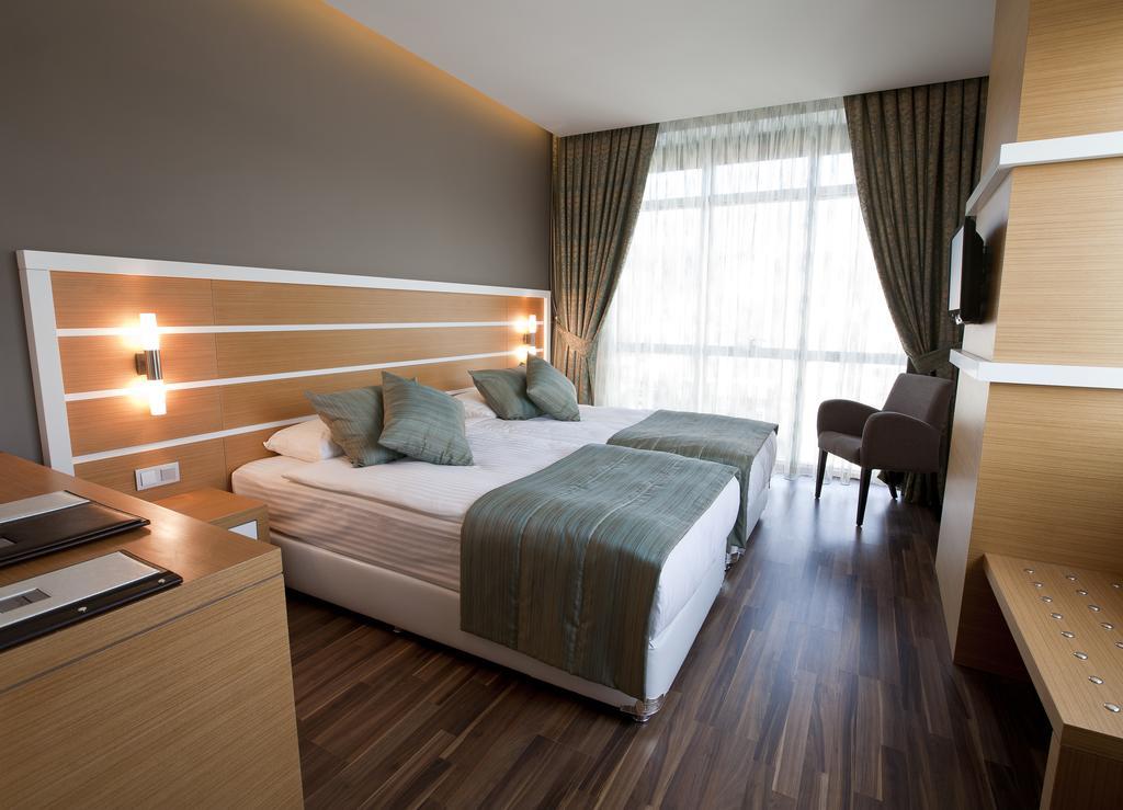 Fourway Hotel&Spa Dortyol Exterior foto