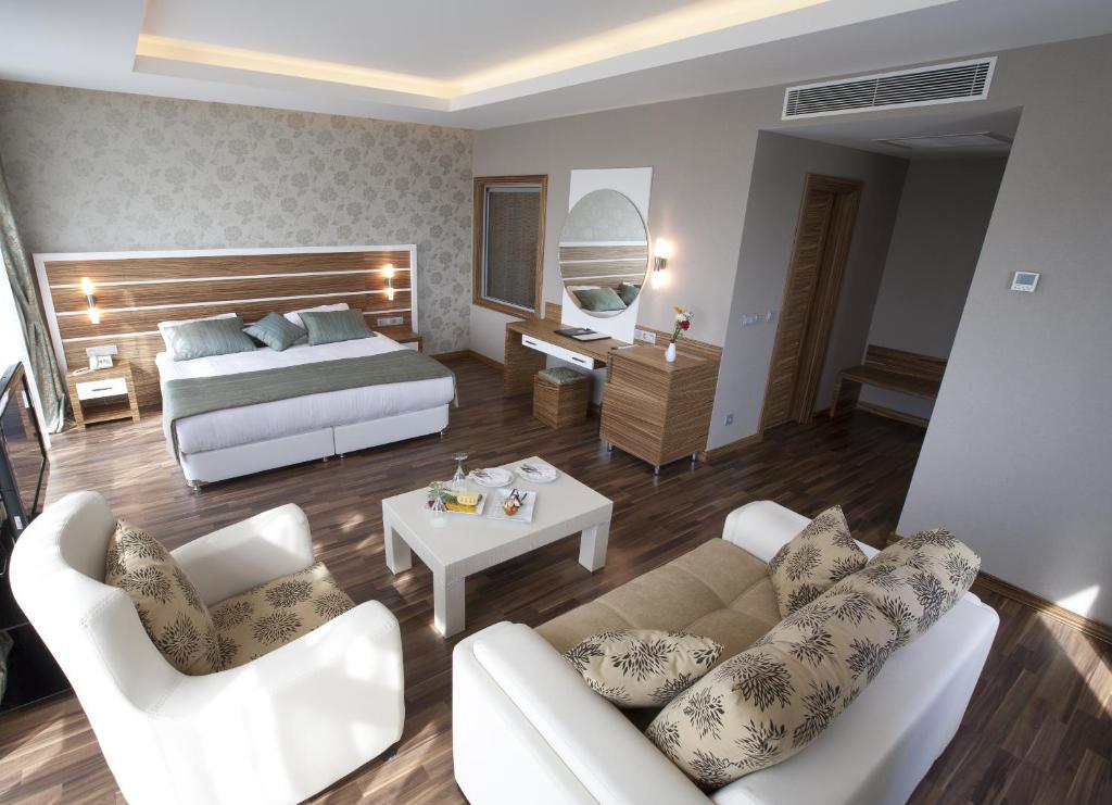 Fourway Hotel&Spa Dortyol Habitación foto